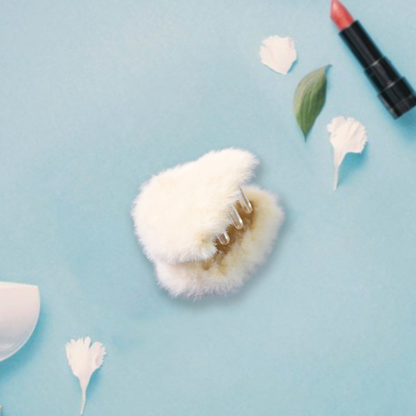 Hair Claw Clips Plastic Fluffy Hair Claw Hair (1 Pc)