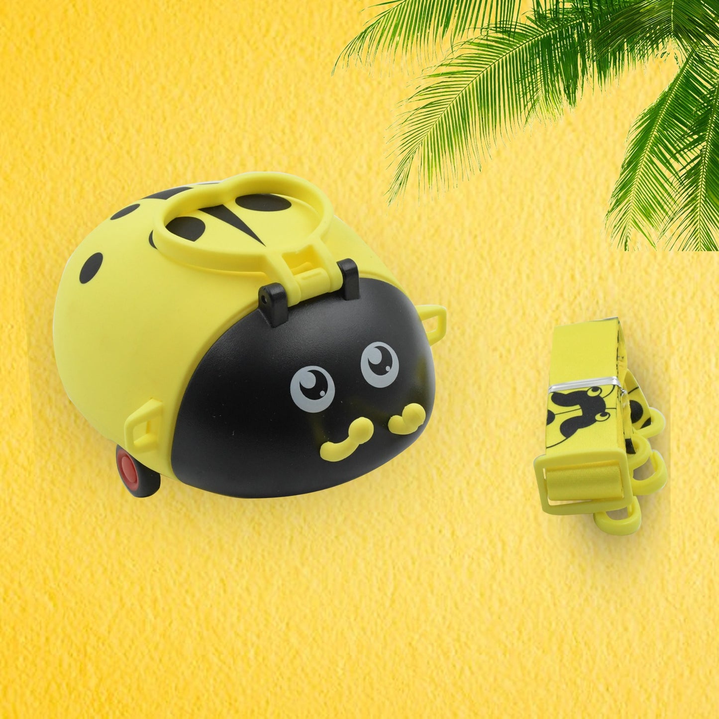 Cute Plastic Bug Shape Water Bottle With Adjustable Shoulder Strap 4 Wheel Straw Portable Drinking Cup Water Bottle For Kids Water Bottle Return Gift For Kids Water Bottle With Straw School Kinds Water Bottle (1 Pc)