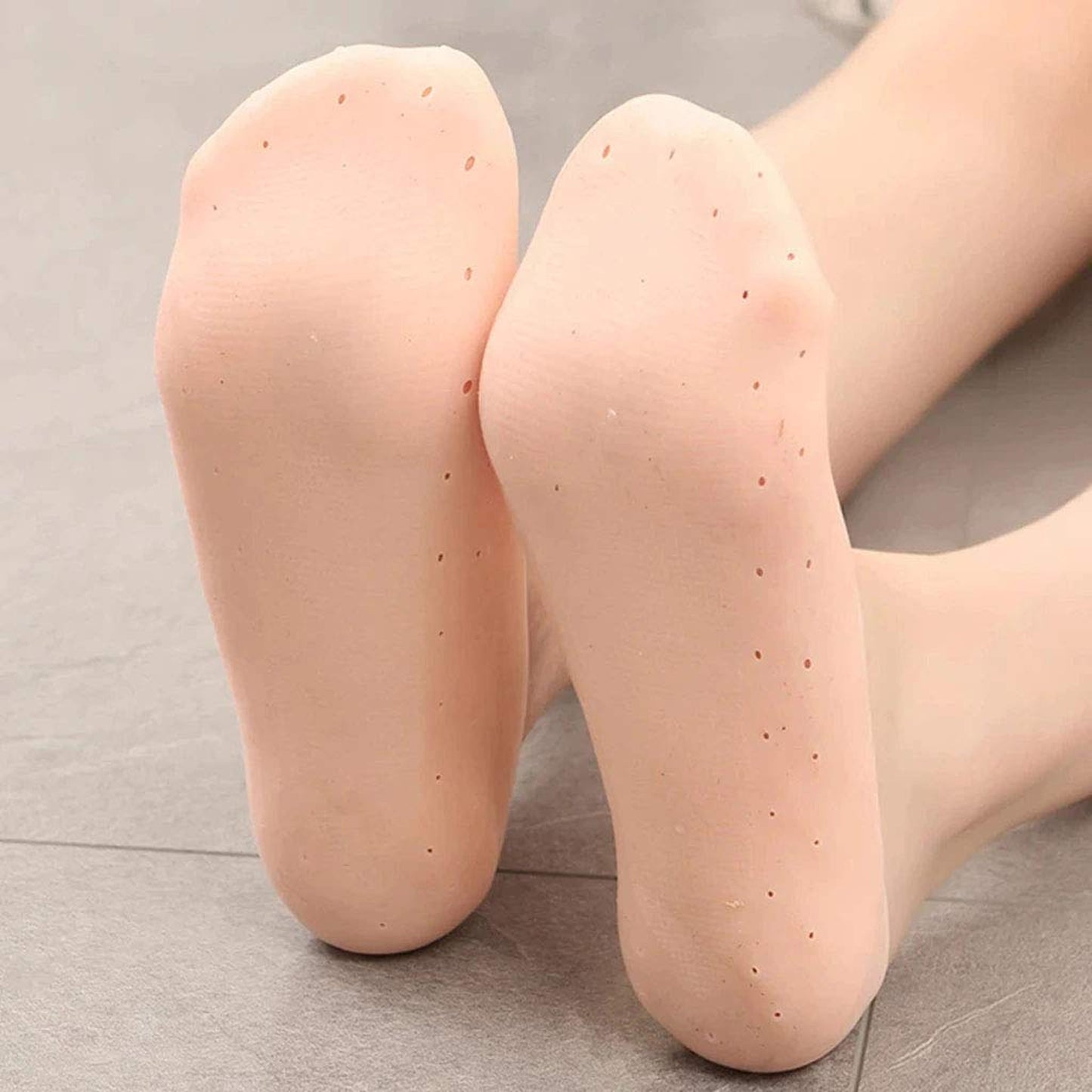 Anti-crack Full Length Silicone Foot Protector Moisturizing Socks (1 Pair Mix Size)