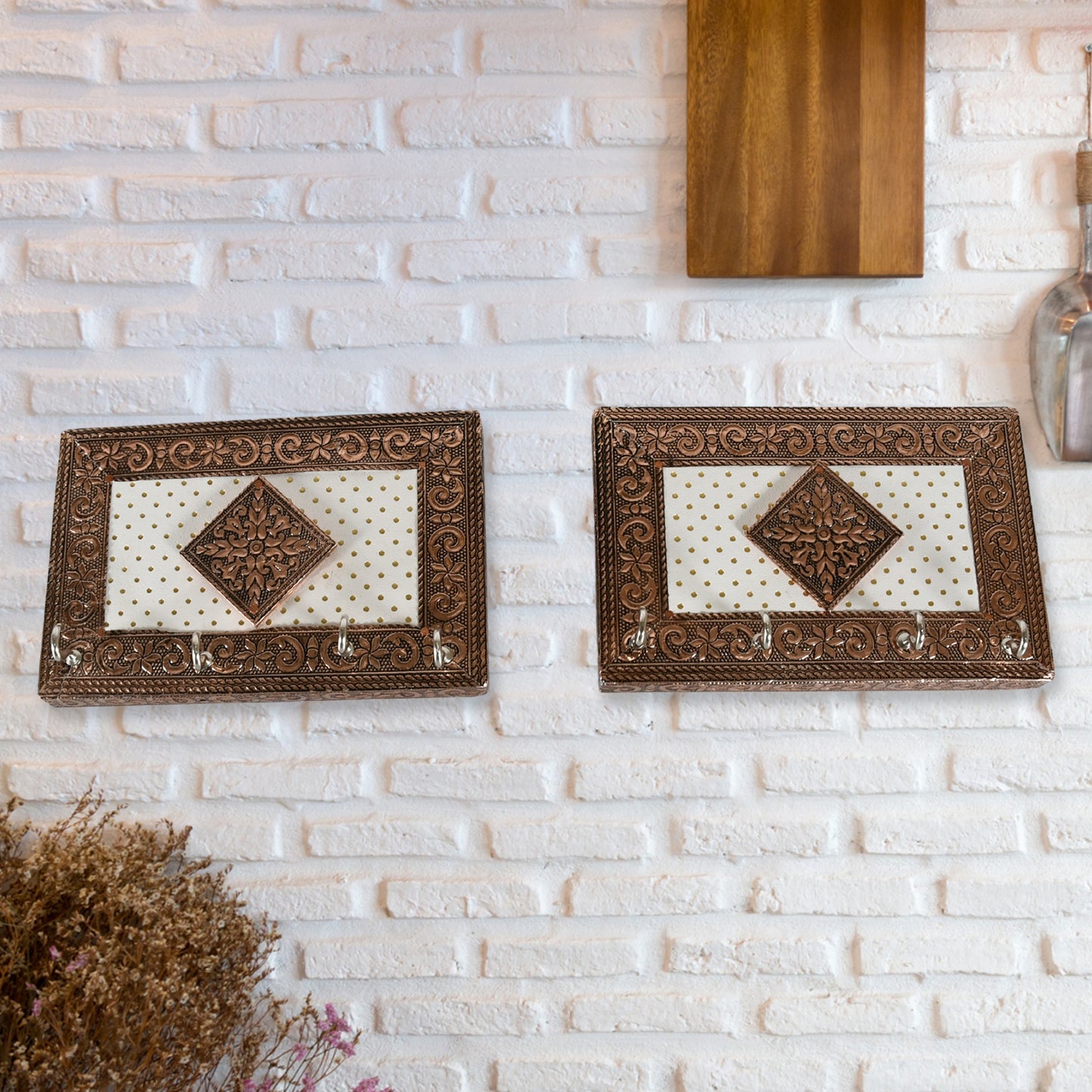 Handicraft Meenakari Wooden Keyholder Wall Hanging Key Holder Style For Your Home Decor Gift Keys Stand For Entryway Kitchen Office Bedroom Decorative Keys Organizer Keyholder (2 Pc Set)