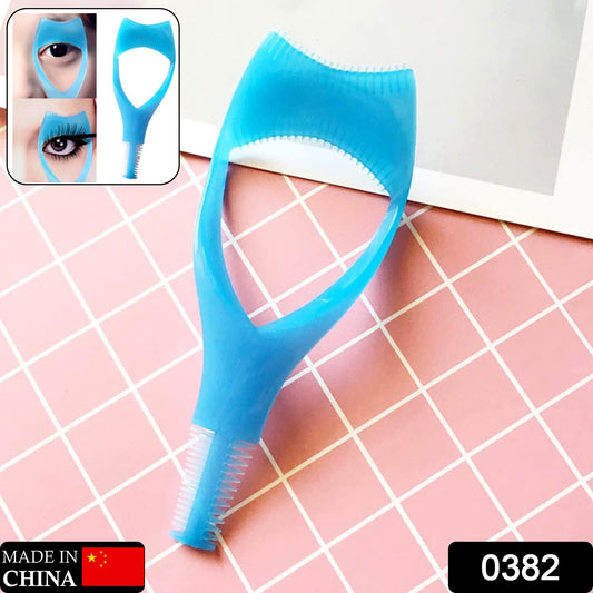 3 In 1 Plastic Makeup Cosmetic Eyelash Tool Lash Mascara Applicator Eyelashes Guide Eyelashes Brush Curler Comb Eye Makeup Tool Female Supply (1 Pc)